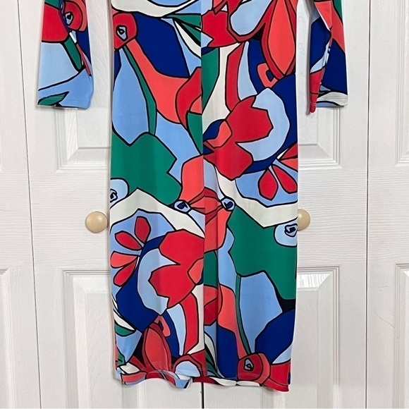 Tahari Floral Faux Wrap Dress Size 6 - Picture 9 of 10